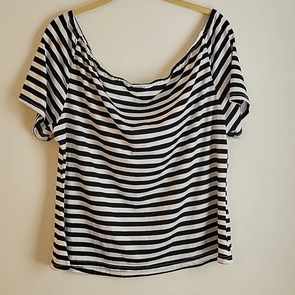 Shein Off Shoulder Front Knot Blouse - Picture 2 of 6